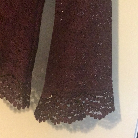 Size S girls Lace bell sleeve embroidered shirt - Picture 4 of 6